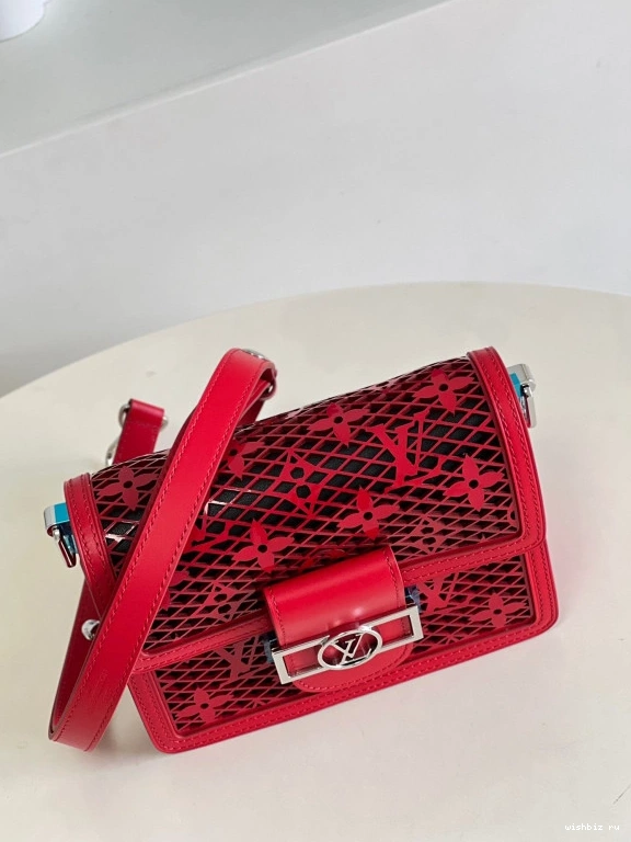 WIS VUITTON LOUIS DAUPHINE MINI 1119